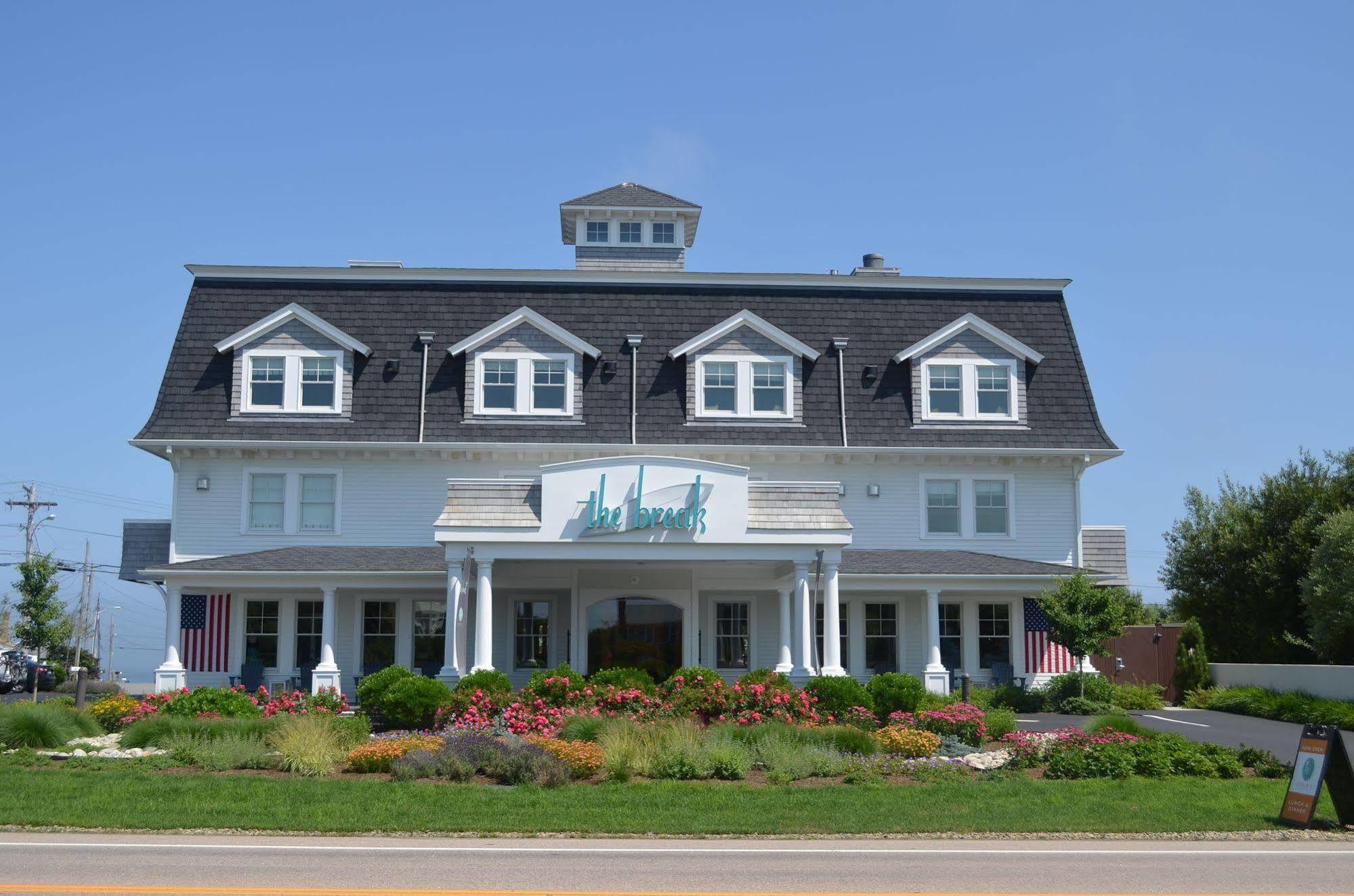 How to Spend a Rainy Day in Newport - Marshall Slocum Inn